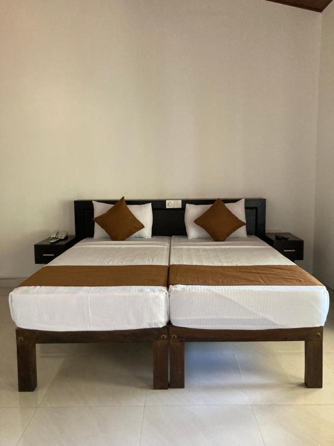 The View Hotel Sigiriya Bagian luar foto